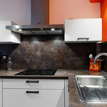Narbonne, 3 Pieces, 5 Personnes - Fr-1-409-30 Apartmán Narbonne
