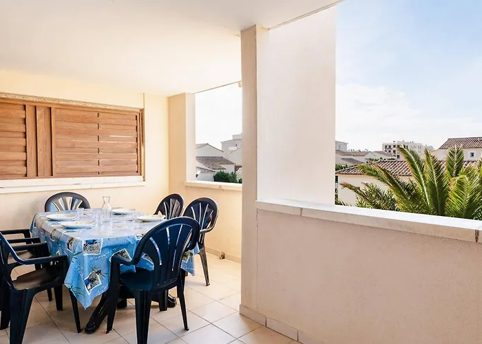 T3 Climatise Avec Piscine, Balcon, Parking, A 400m De La - Narbonne-plage - Fr-1-409-30